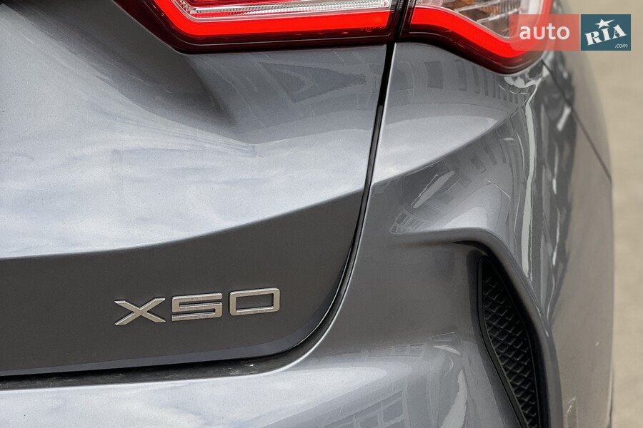 Jetour X50 - фото 7