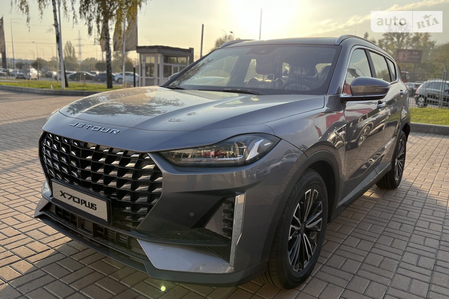 Jetour X70 Plus - фото 1