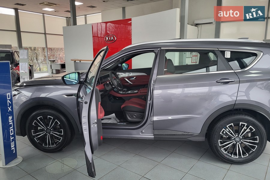 Jetour X70 Plus - фото 11