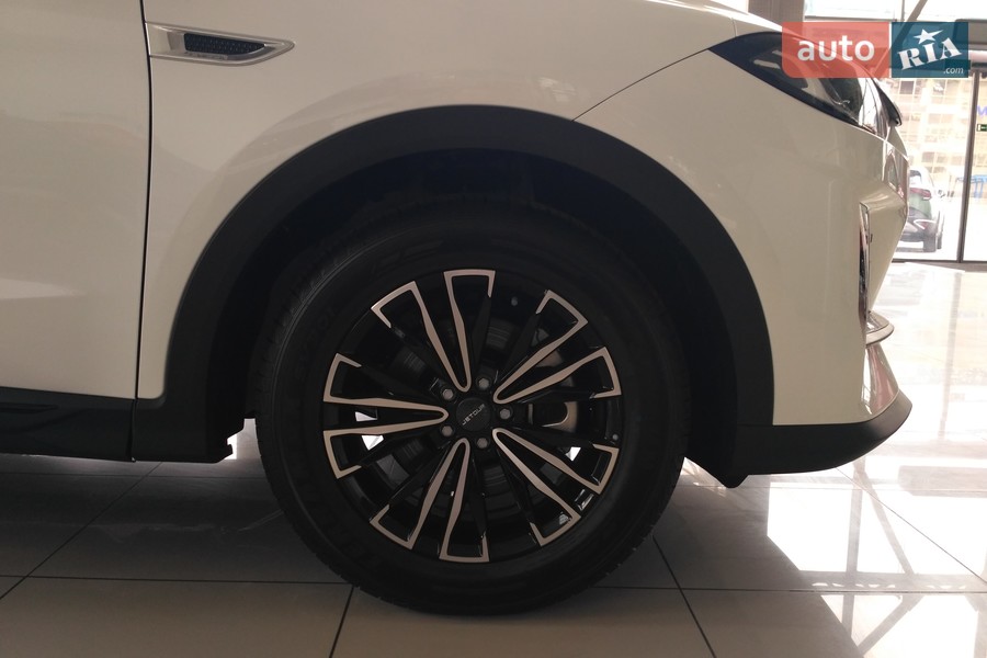 Jetour X70 Plus - фото 7