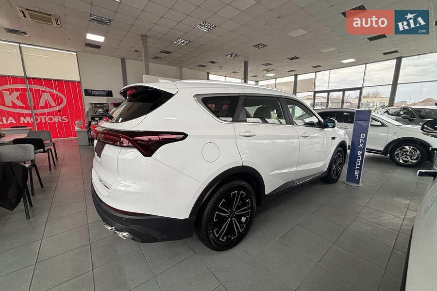 Jetour X70 Plus - фото 5