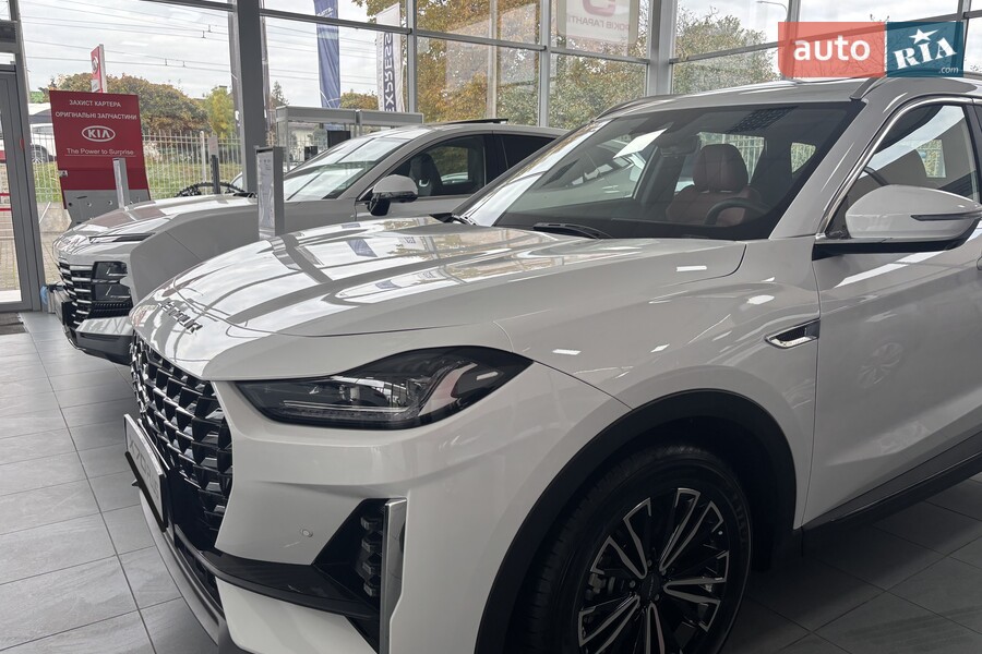 Jetour X70 Plus - фото 1