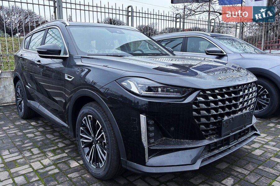 Jetour X70 Plus - фото 1