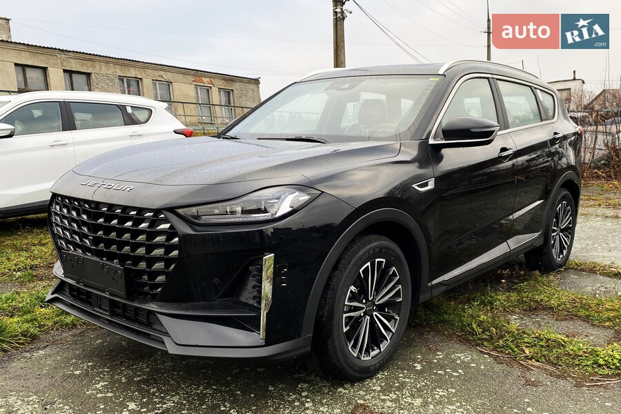 Jetour X70 Plus - фото 1