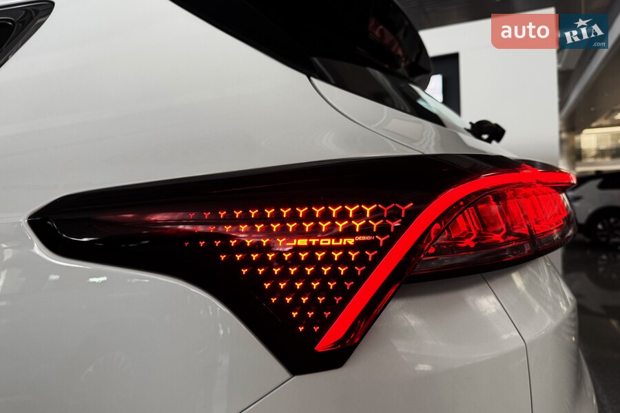Jetour X70 Plus - фото 15