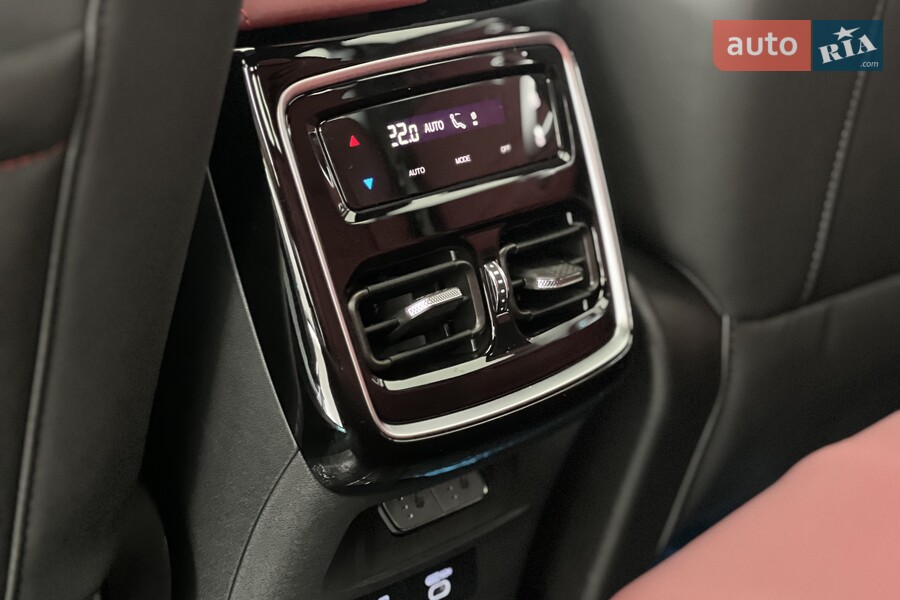 Jetour X70 Plus - фото 16