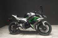 Kawasaki Ninja Base