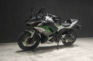 Kawasaki Ninja Base