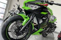 Kawasaki Ninja Base