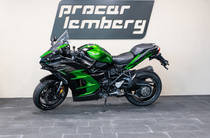 Kawasaki Ninja Base