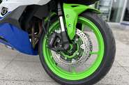 Kawasaki Ninja Base