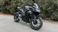 Kawasaki Ninja Base