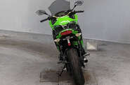 Kawasaki Ninja Base