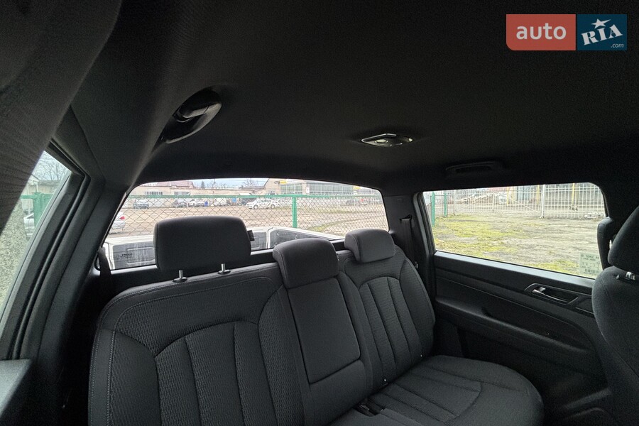 KG Mobility Grand Musso - фото 13