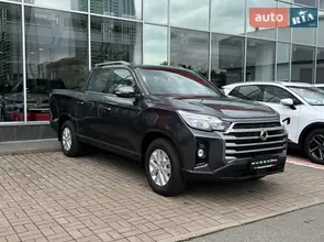 KG Mobility Grand Musso