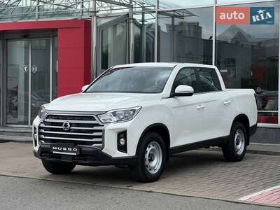 KG Mobility Musso 2025 Base