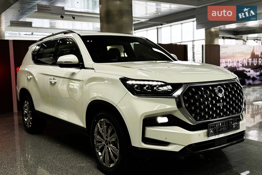 KG Mobility Rexton - фото 4