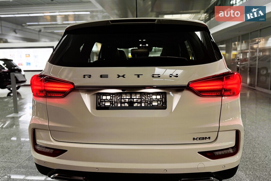 KG Mobility Rexton - фото 8