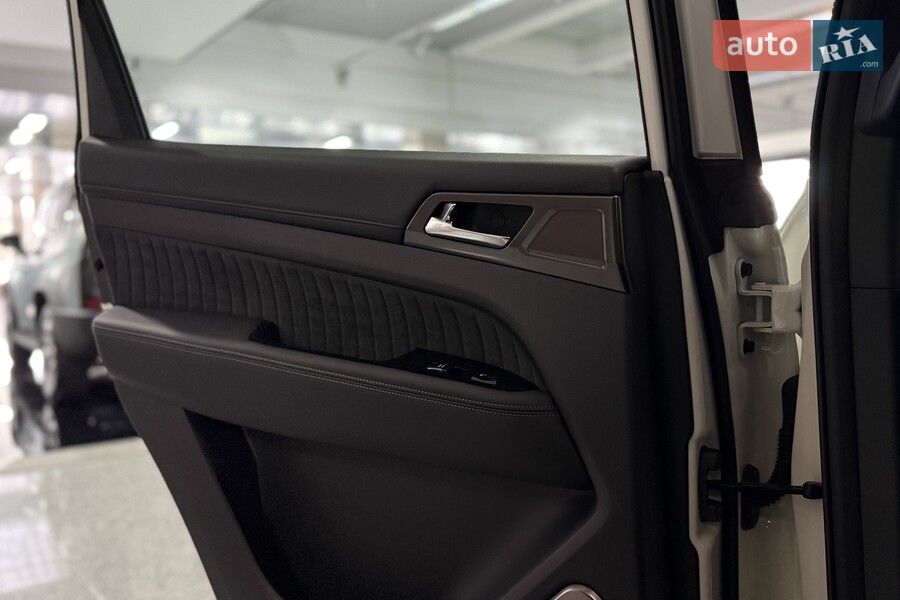 KG Mobility Rexton - фото 18