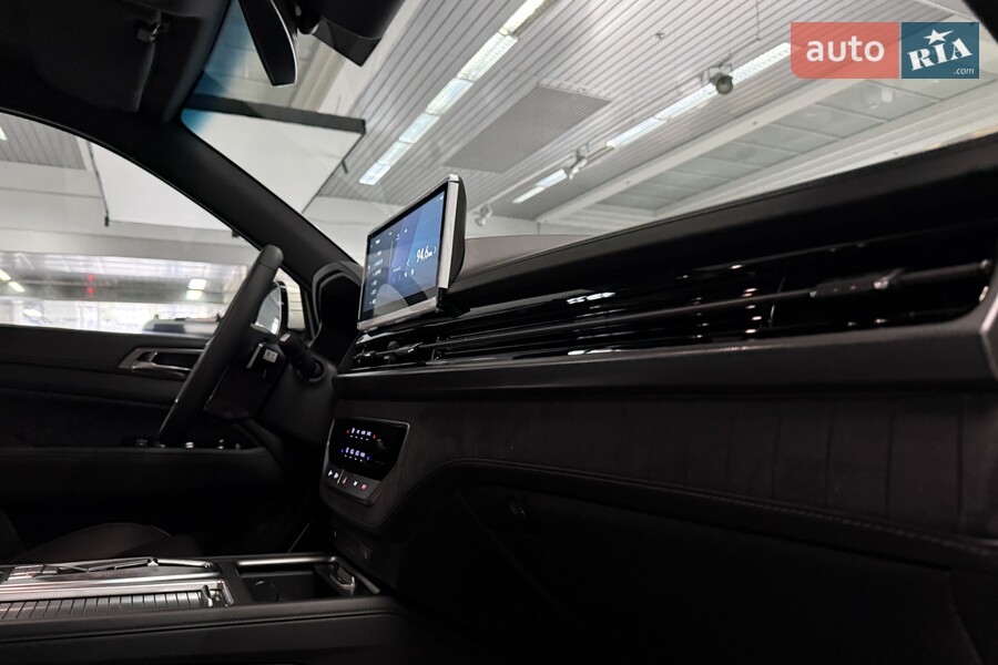 KG Mobility Rexton - фото 20