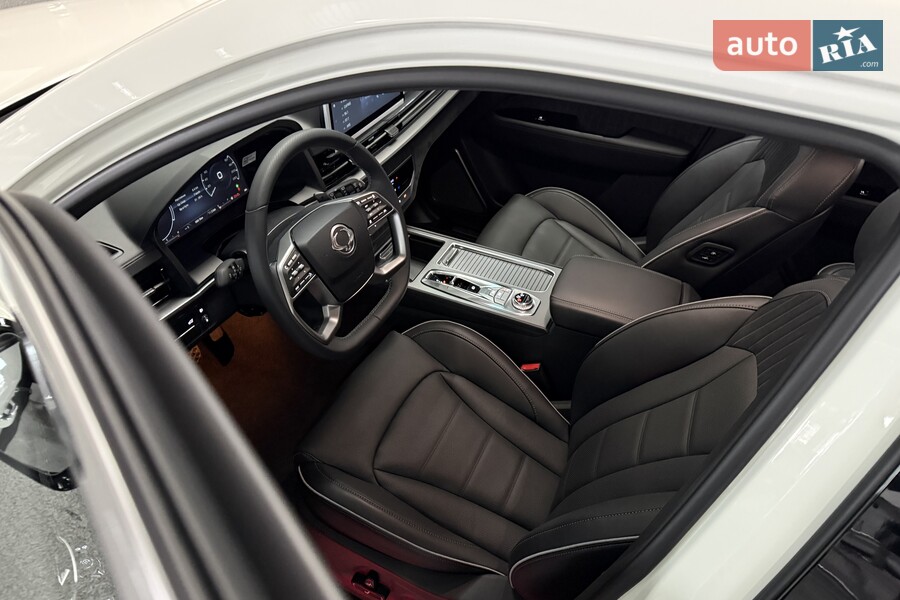 KG Mobility Rexton - фото 24