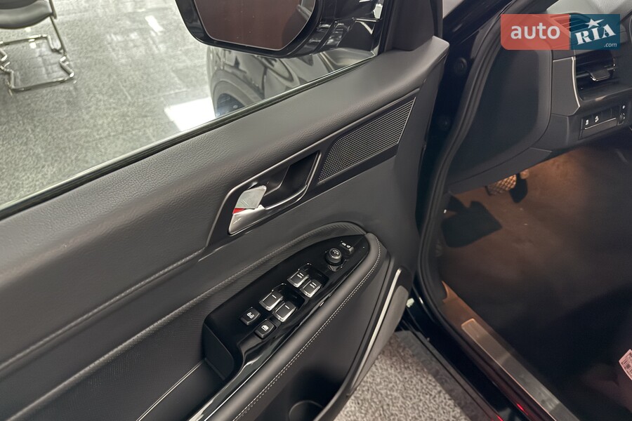 KG Mobility Rexton - фото 13