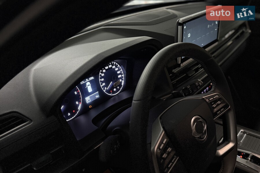 KG Mobility Rexton - фото 15