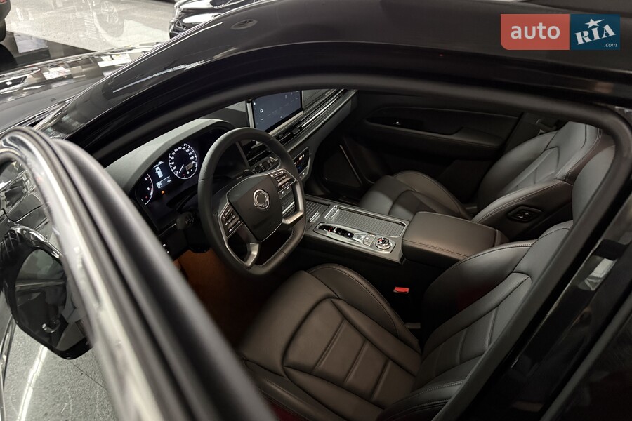 KG Mobility Rexton - фото 17