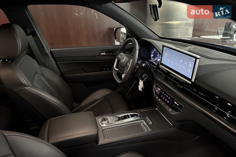 KG Mobility Rexton - фото 34