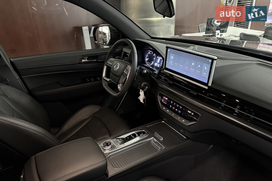 KG Mobility Rexton - фото 35