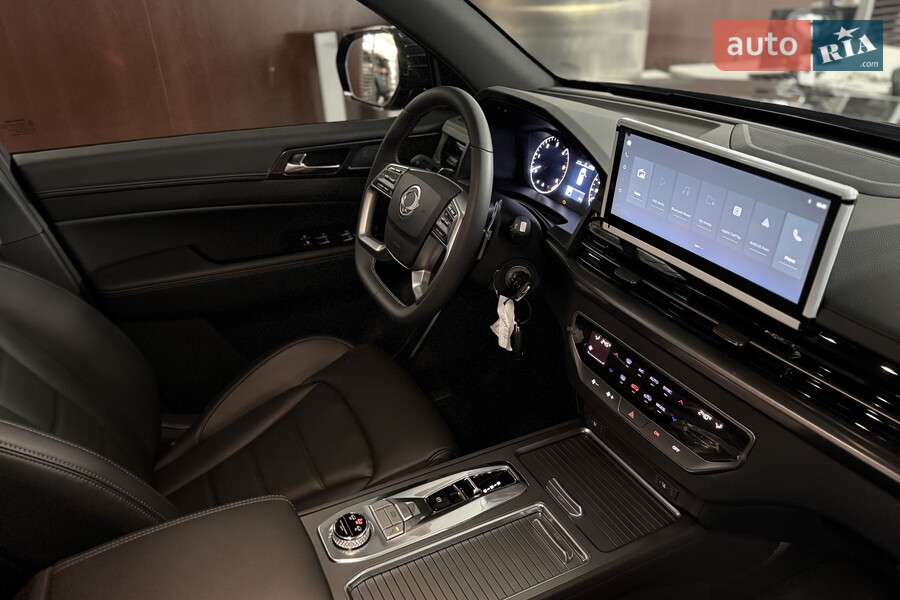 KG Mobility Rexton - фото 36