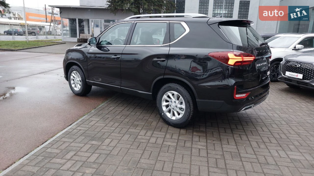 KG Mobility-5