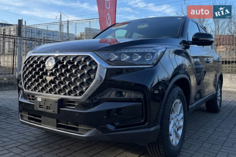 KG Mobility Rexton - фото 3