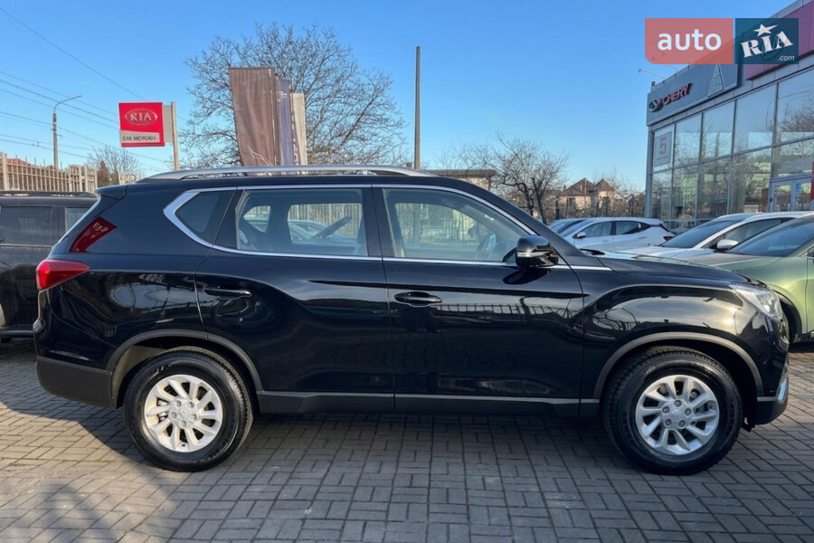 KG Mobility Rexton - фото 4