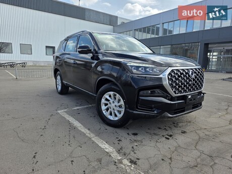 KG Mobility Rexton 2024