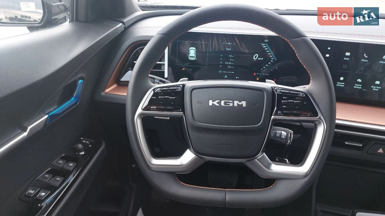 KG Mobility-12