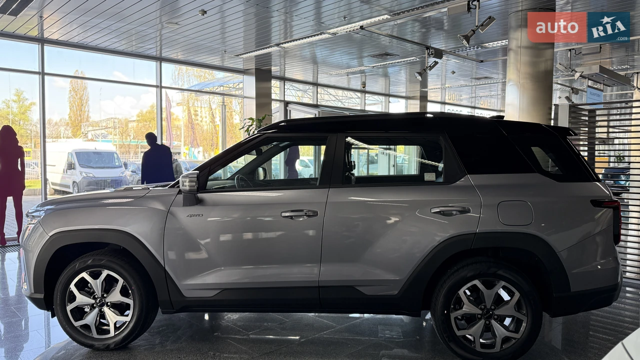 KG Mobility-7