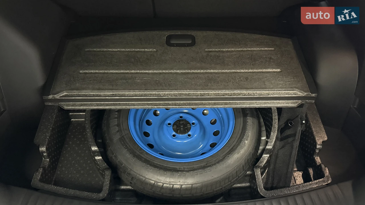 KG Mobility-22