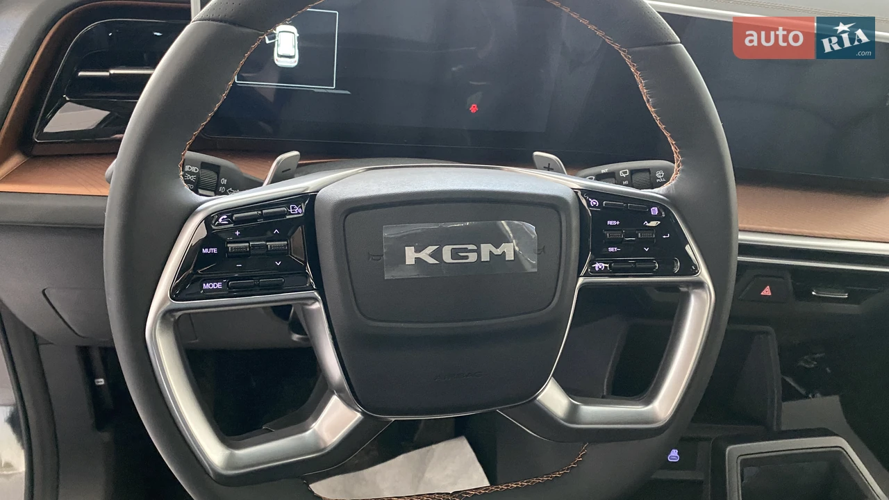 KG Mobility-13