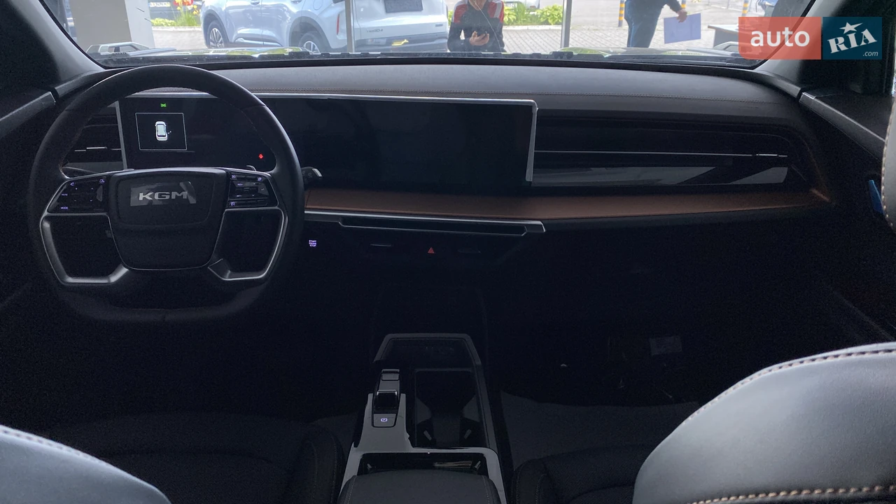 KG Mobility-1