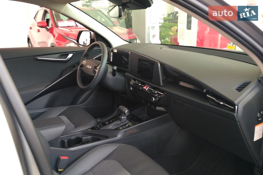 Kia Niro - фото 21