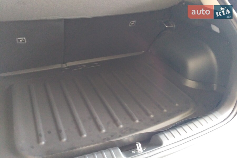 Kia Niro - фото 33