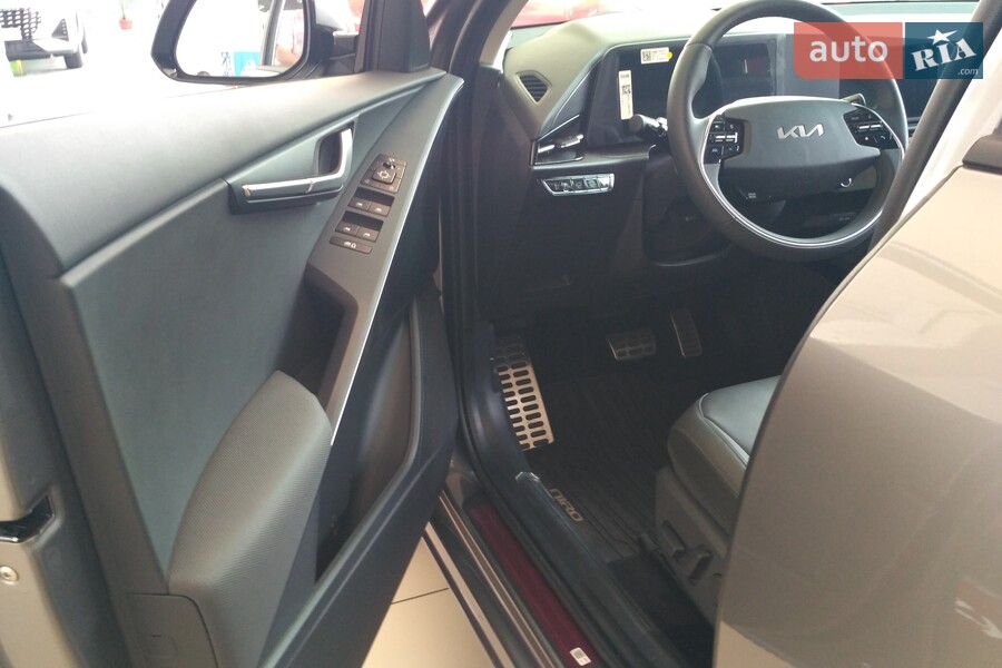 Kia Niro - фото 20