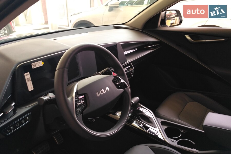 Kia Niro - фото 18