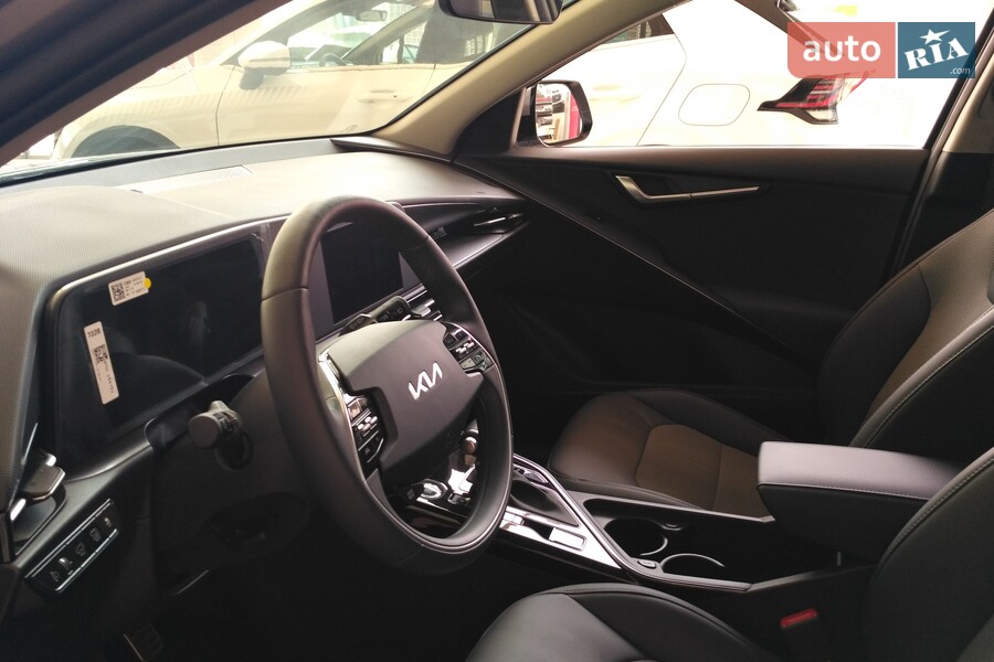 Kia Niro - фото 19