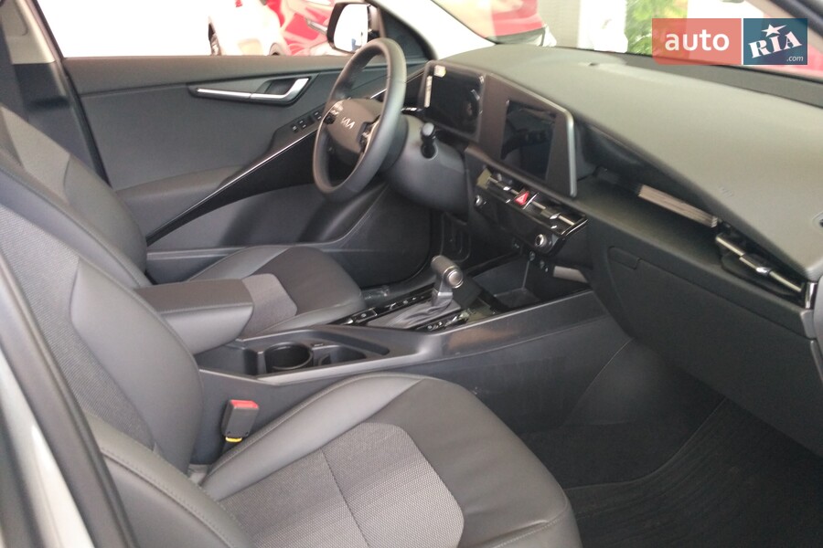 Kia Niro - фото 22