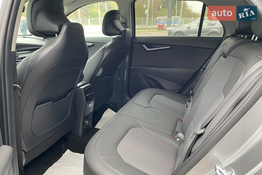Kia Niro - фото 13