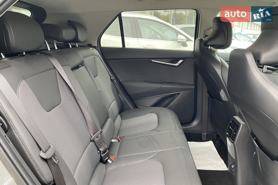 Kia Niro - фото 18