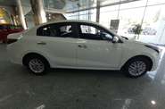 Kia Rio Prestige