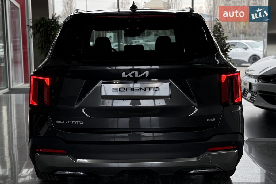 Kia Sorento - фото 8